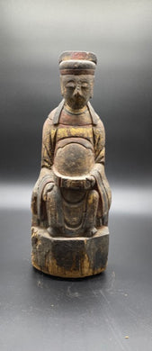 One Chinese Ming Dynasty Parcel Gilt Wooden Seated Figure (1368-1644）