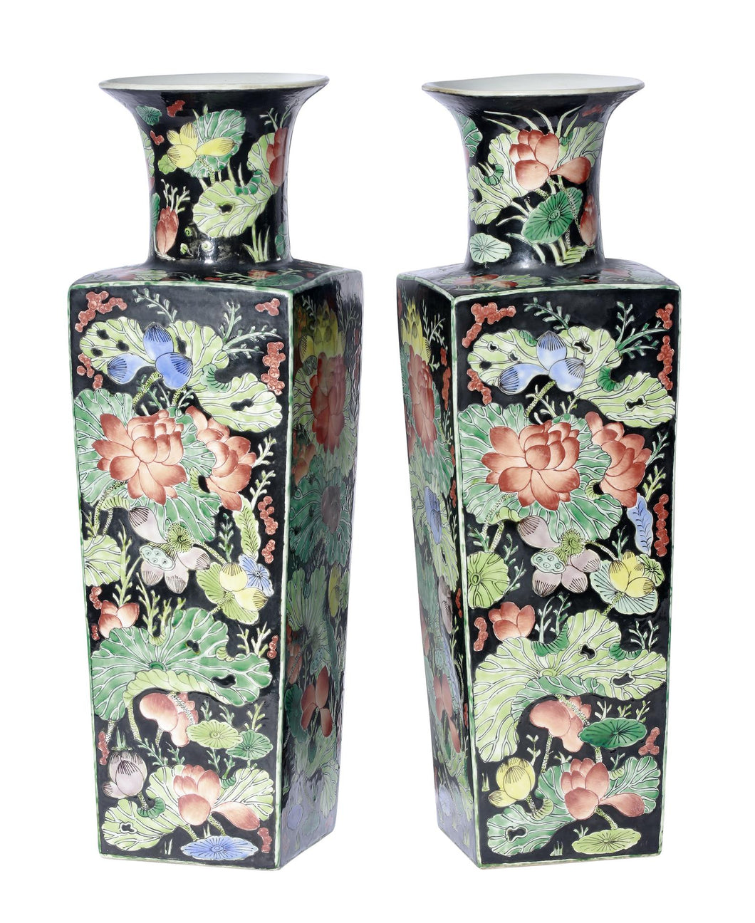 A PAIR OF CHINESE FAMILLE NOIRE PORCELAIN VASES 20TH CENTURY