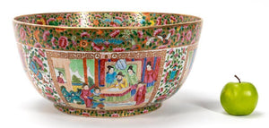 A LARGE CHINESE FAMILLE ROSE CANTON PUNCH BOWL, LATE 19 CENTURY - Fine Classic Antiques