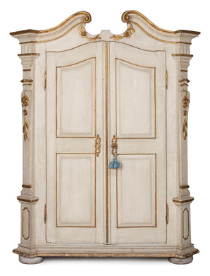 AN IMPRESSIVE ITALIAN WHITE AND GILT PAINTED CUPBOARD, PROBABLY TUSCAN 18TH CENTURY